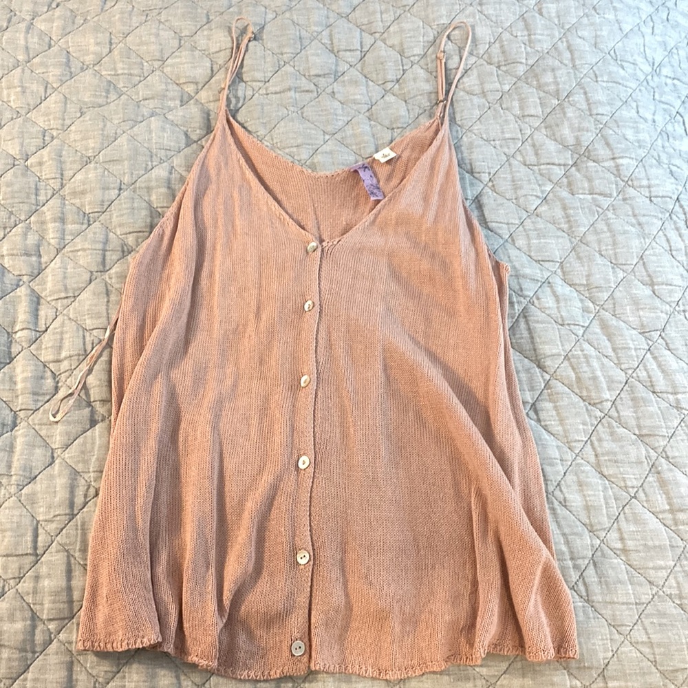 Pink tank top